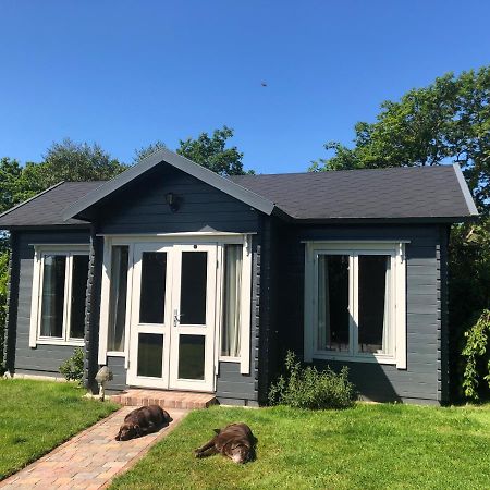 Modern Summerhouse Lymington Exterior foto