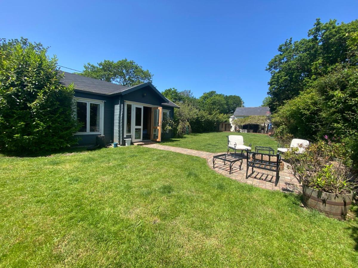 Modern Summerhouse Lymington Exterior foto